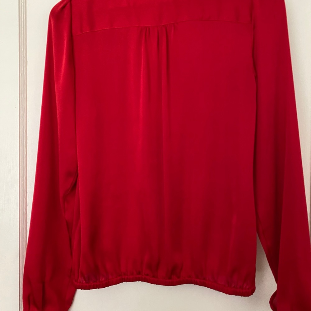 Ladies top - Picture 4 of 4